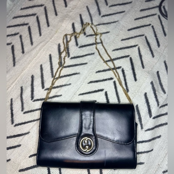 Vintage GG Gucci Vintage Black Leather Clutch Purse Convertible Gold Strap Chain - Picture 1 of 12